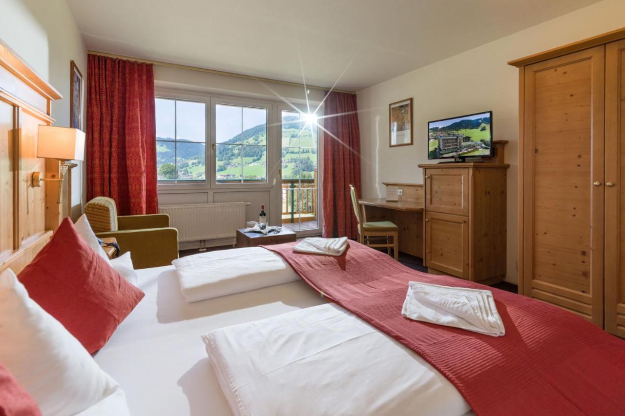 Hotel Harfenwirt ヴィルトシェーナウ エクステリア 写真