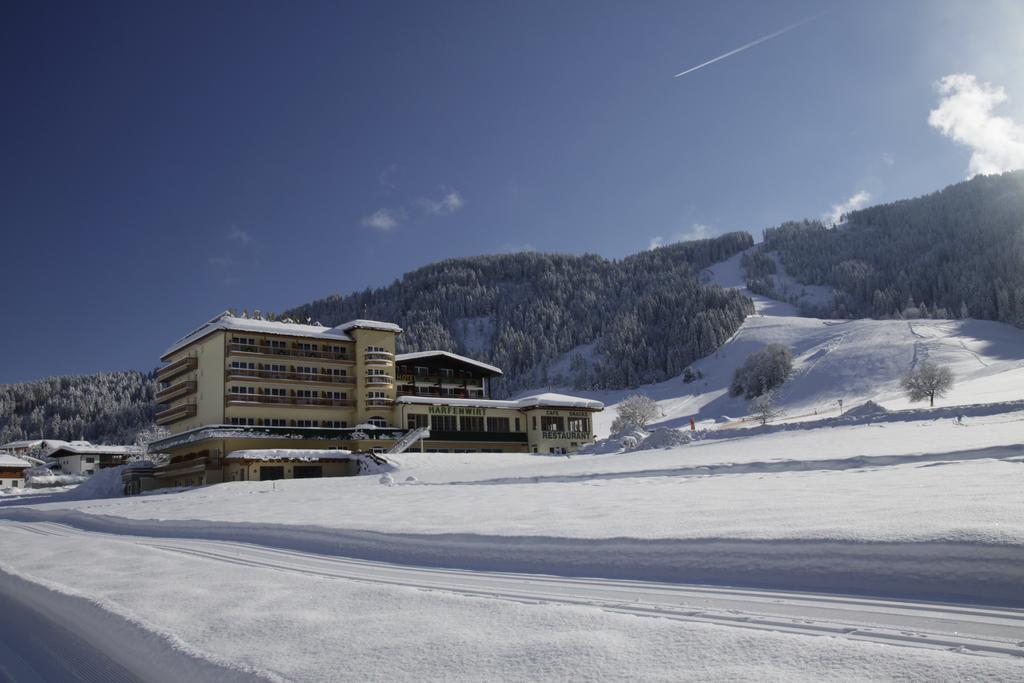 Hotel Harfenwirt ヴィルトシェーナウ エクステリア 写真